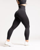 The Bare Pro Legging : 23"