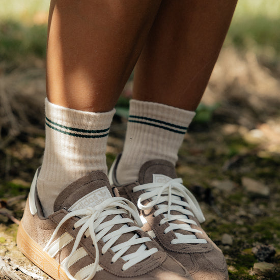 vintage-tan-and-rich-green