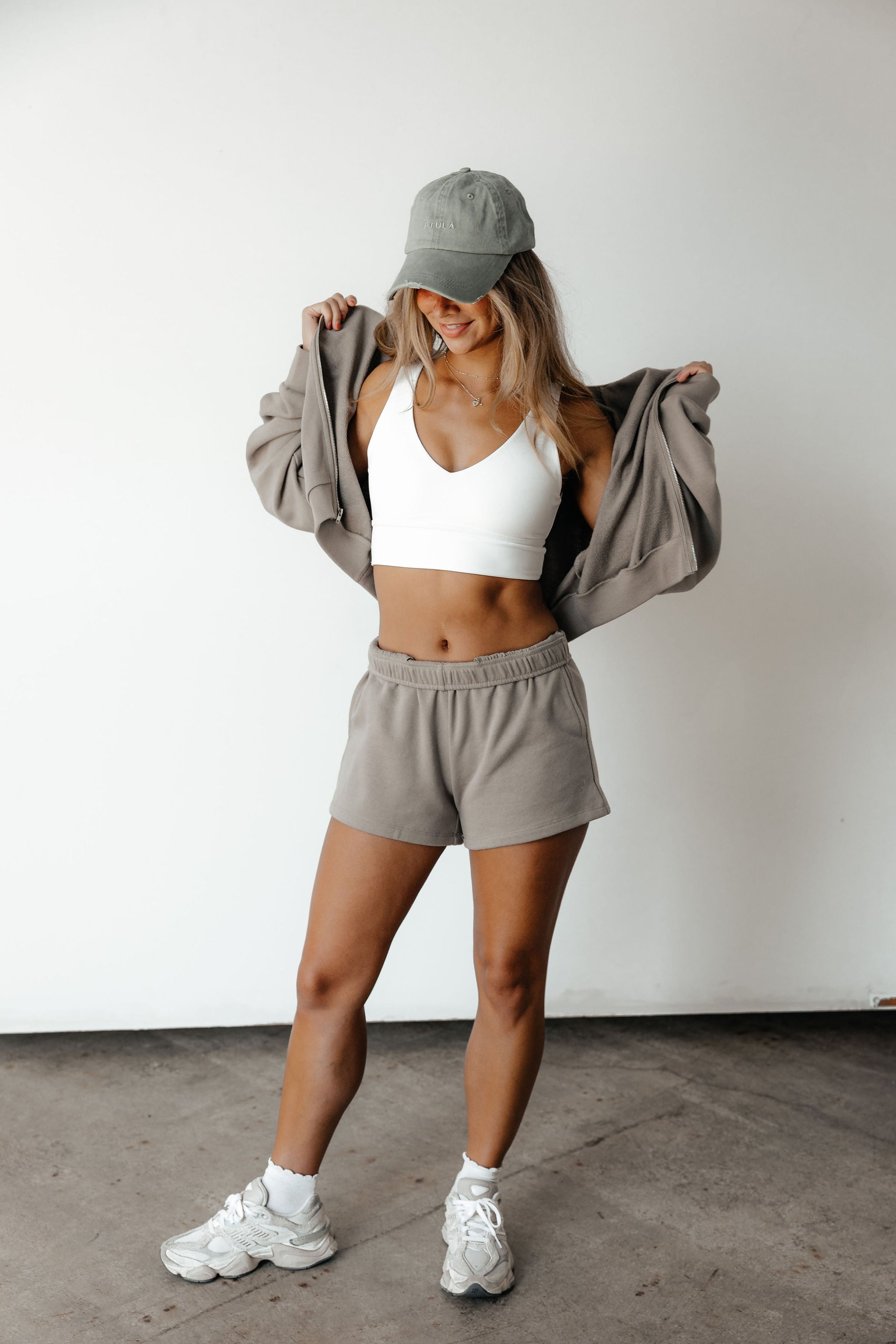 TERRYSOFT Oversized Sweat Short – Ptula