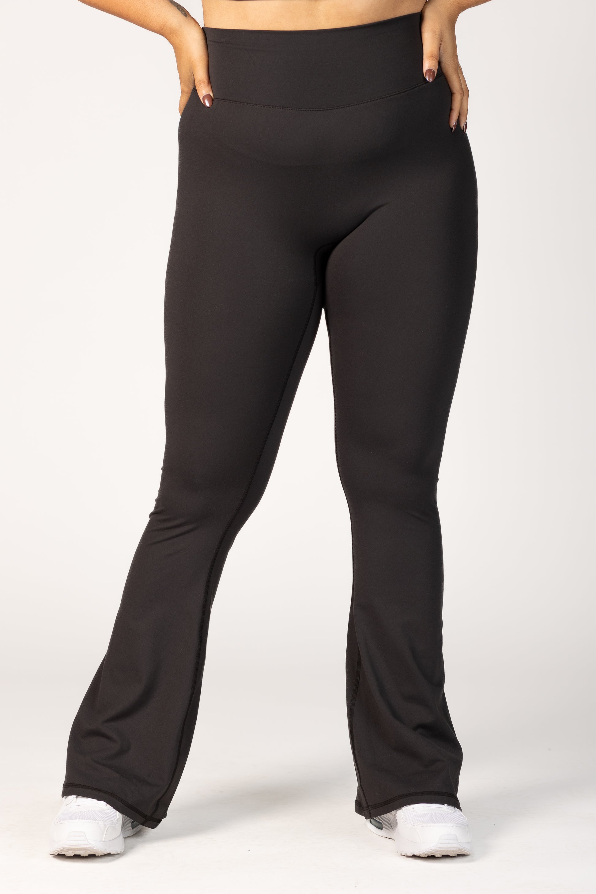 CASSEY Flare Legging Ptula CASSEY Flare Legging Ptula