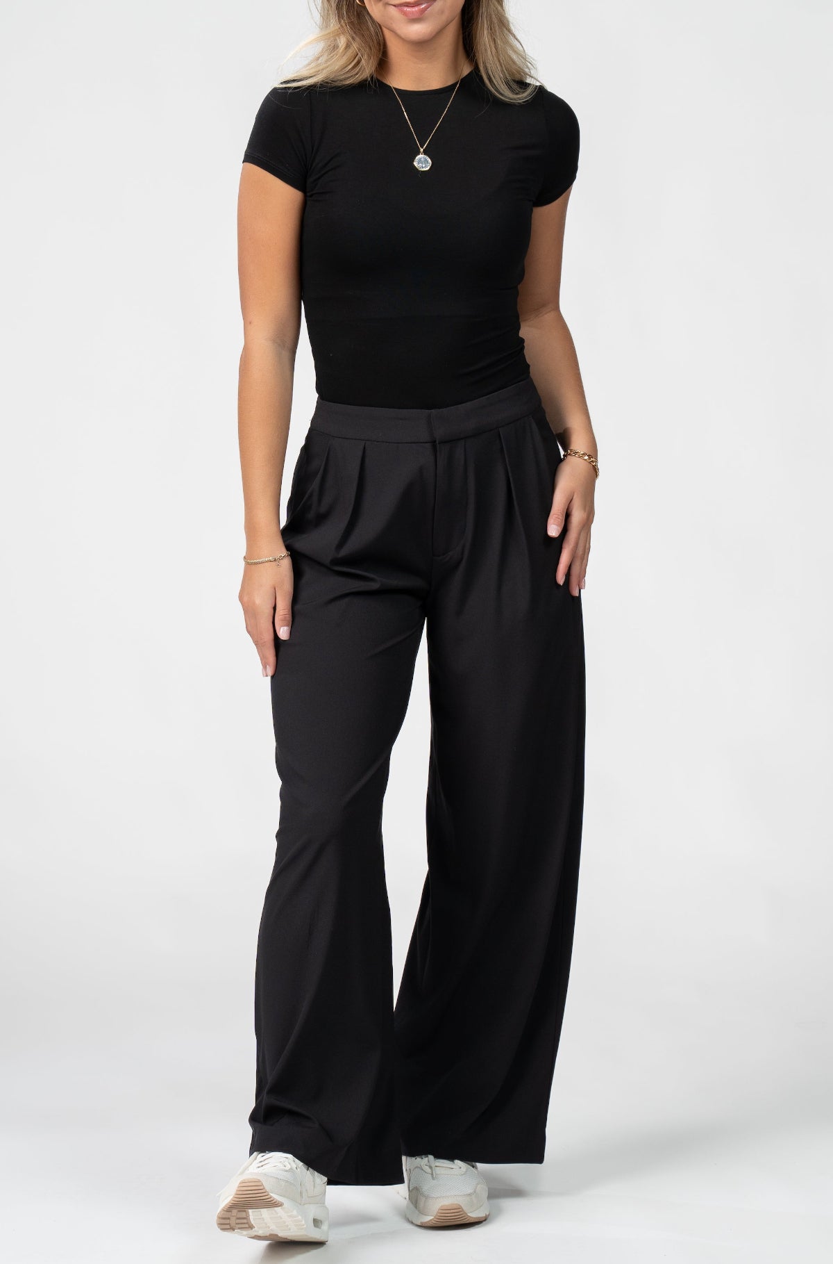 Tuckable Tee – Ptula