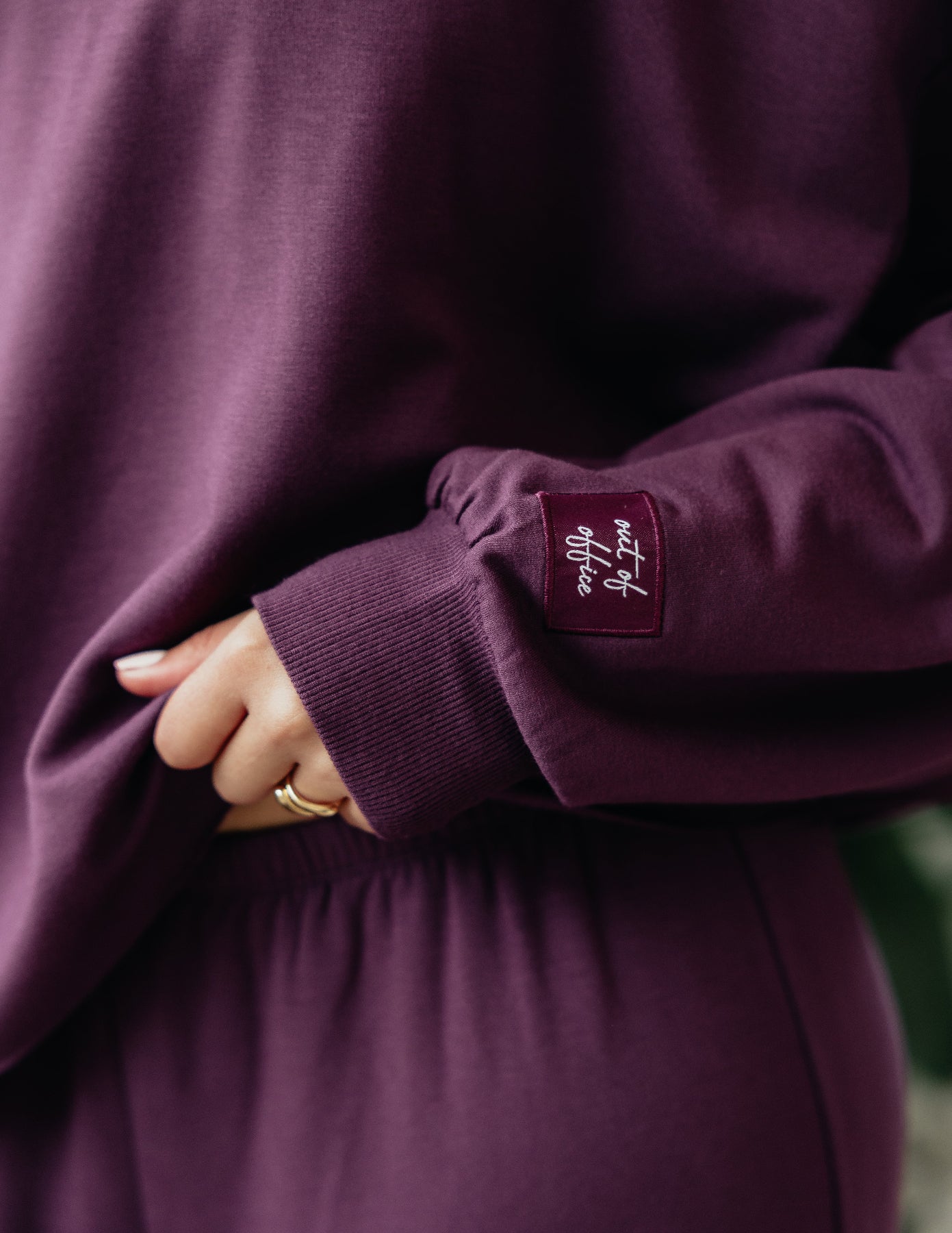 Weekend Fleece Off Shoulder Pullover – Ptula