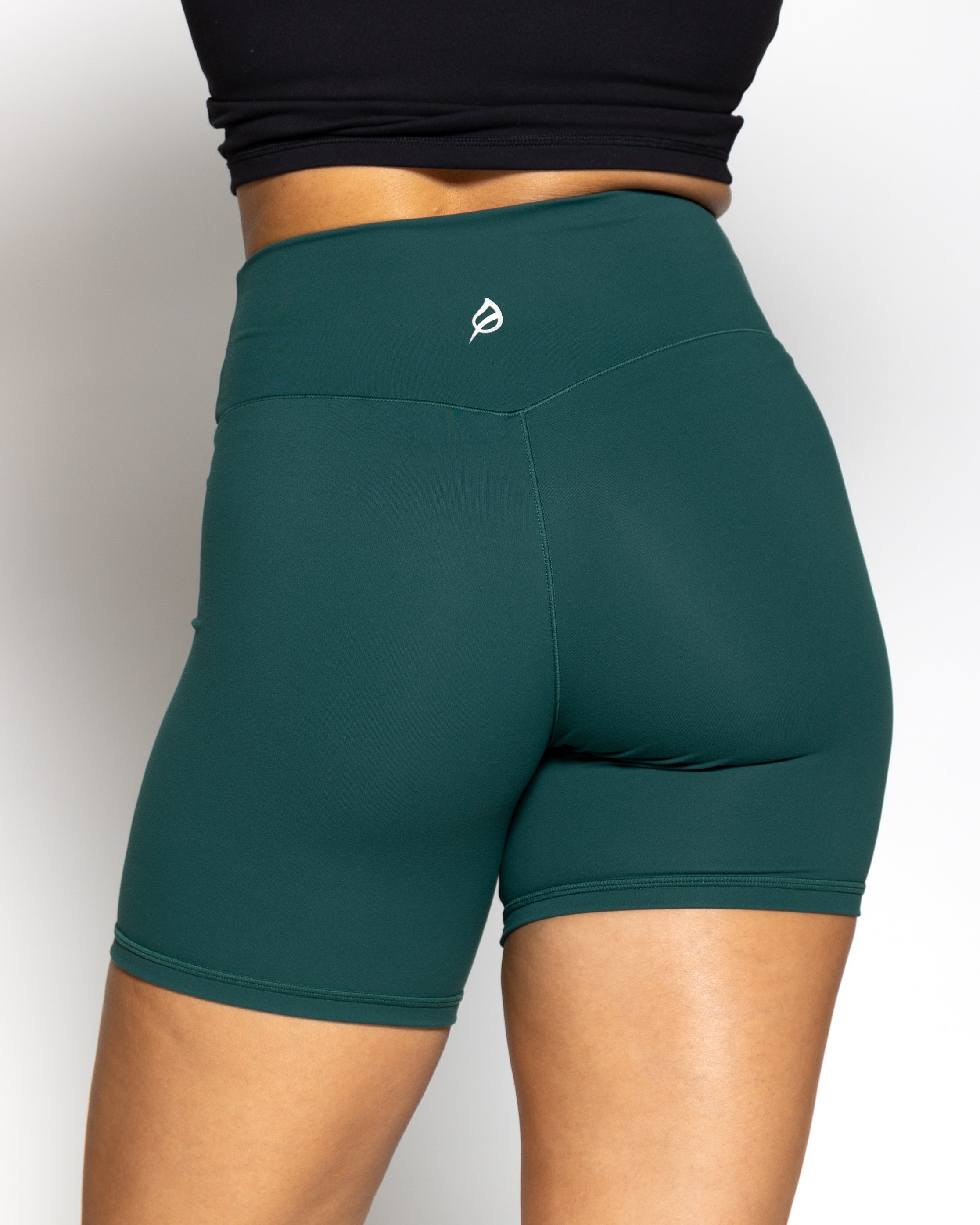 The Cassey Short : 6" - Balsam