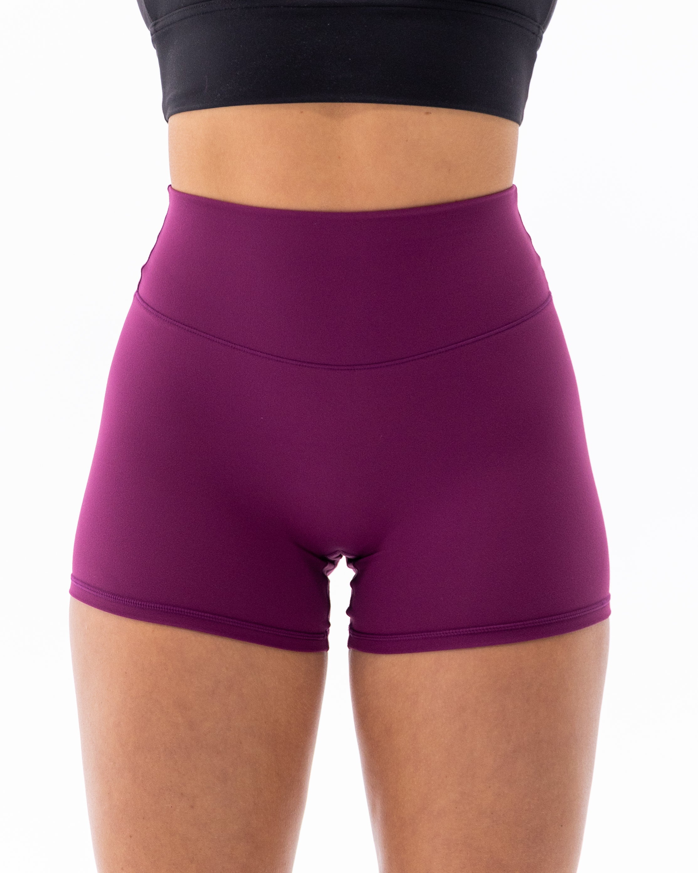 The Cassey Short : 4" - Magenta